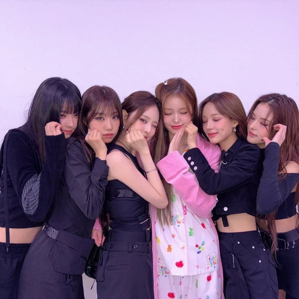 Today's Most Loved izna