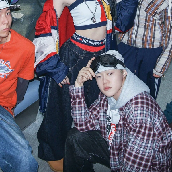 Top Photo Full of ARTMS Love