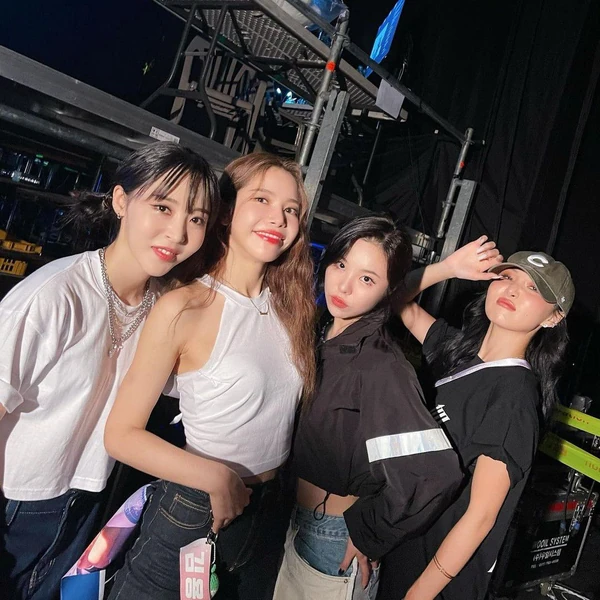 充满粉丝爱意的MAMAMOO人气照片