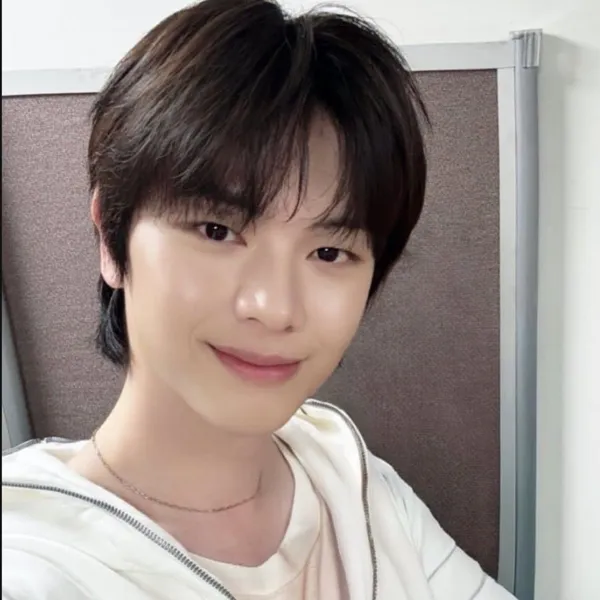 Fans' Pick: Best Moment of Yook Sungjae (BTOB)