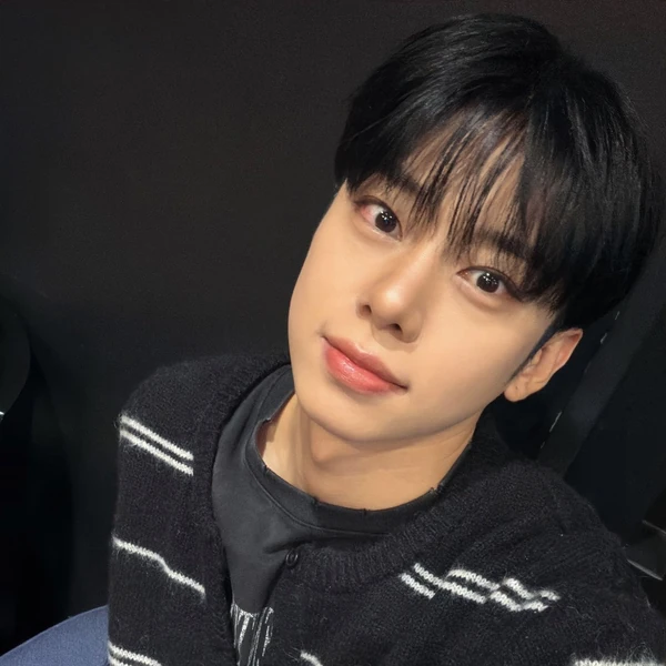 Top Photo Full of Kim Donghyun (AB6IX) Love