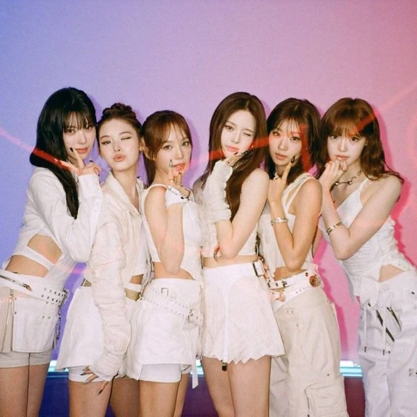 Today's Most Loved izna