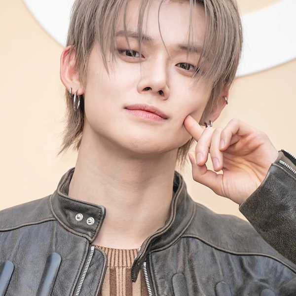 Foto Populer Penuh Cinta untuk Yeonjun (TOMORROW X TOGETHER)