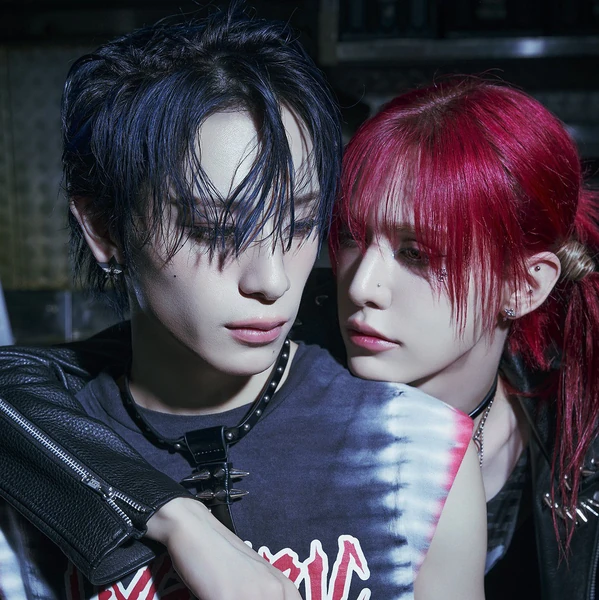 Top Photo Full of XLOV Love