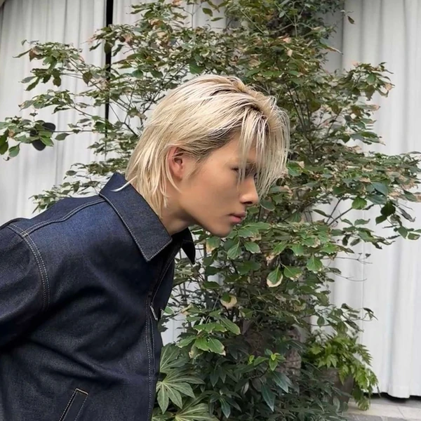 Foto profil NI-KI (ENHYPEN) terpopuler hasil voting