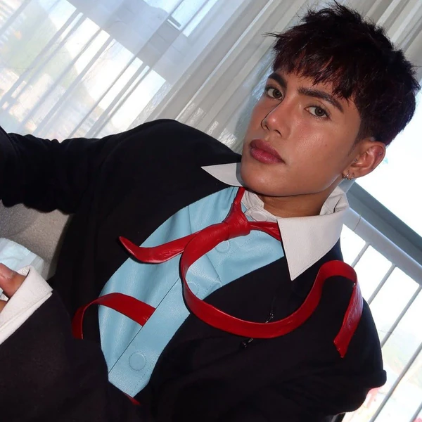 스텔 (SB19) 팬심 가득한 인기 사진