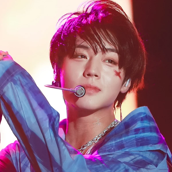 パク・ジフンへの愛が詰まった人気写真