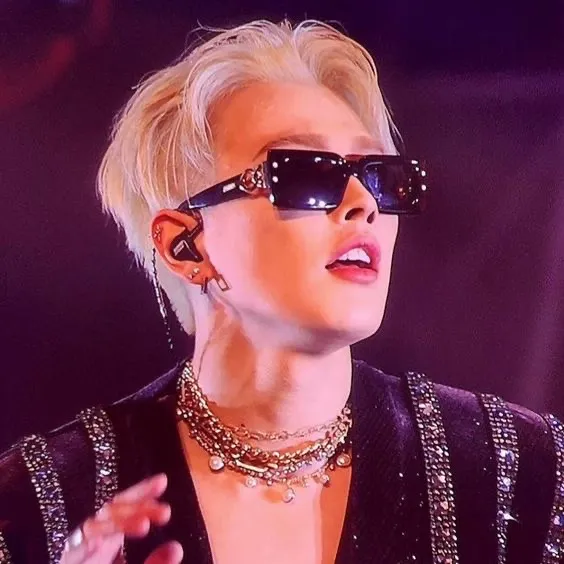 今天最受喜爱的弘中 (ATEEZ)