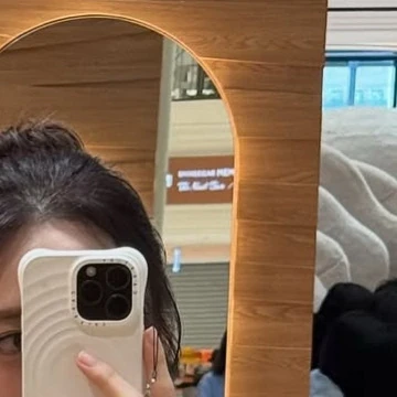 充满粉丝爱意的有娜 (ITZY)人气照片