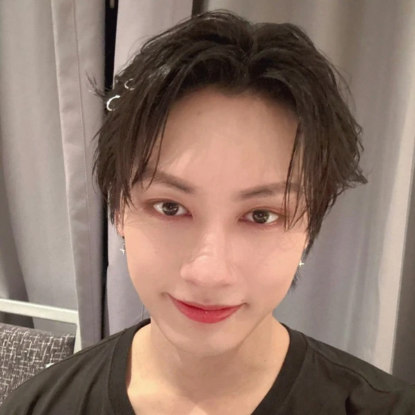 Momen Terbaik Jun (SEVENTEEN) Pilihan Penggemar