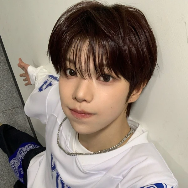 Today's Most Loved YUHZ