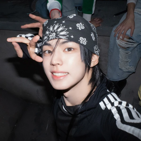 Top Photo Full of Dohoon (TWS) Love