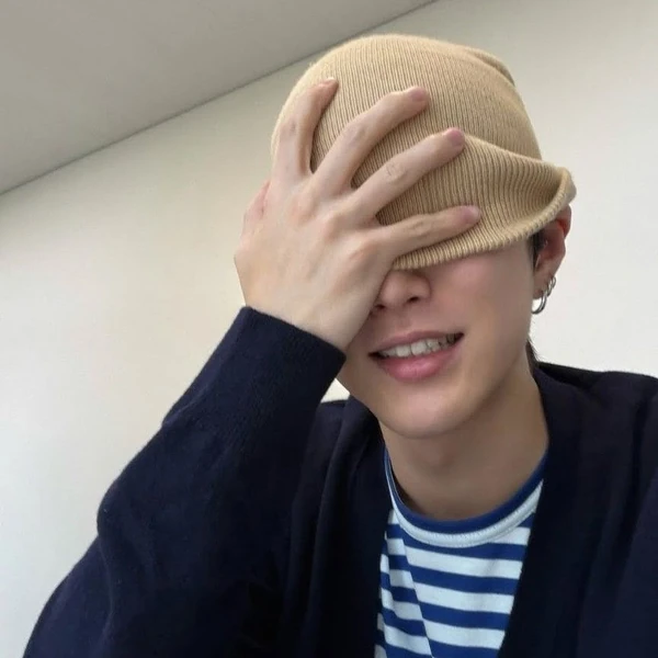 Top Photo Full of Seunghan Love