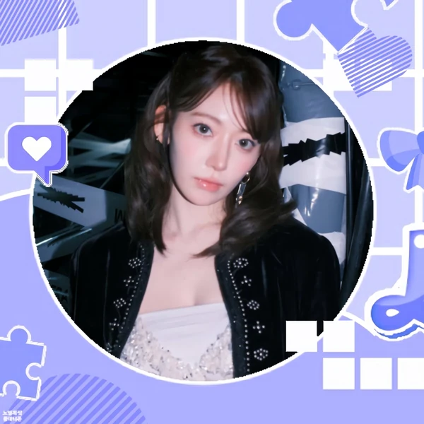 Top Photo Full of Sakura (LE SSERAFIM) Love