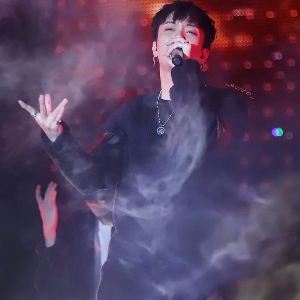 Today's Most Loved SECHSKIES