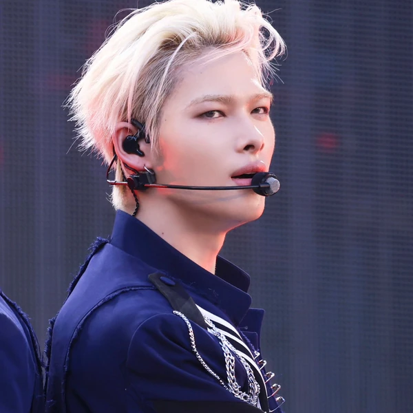 니키 (ENHYPEN)의 매력을 담은 최애돌 대표 사진