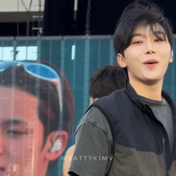 Top Photo Full of Seungkwan (SEVENTEEN) Love