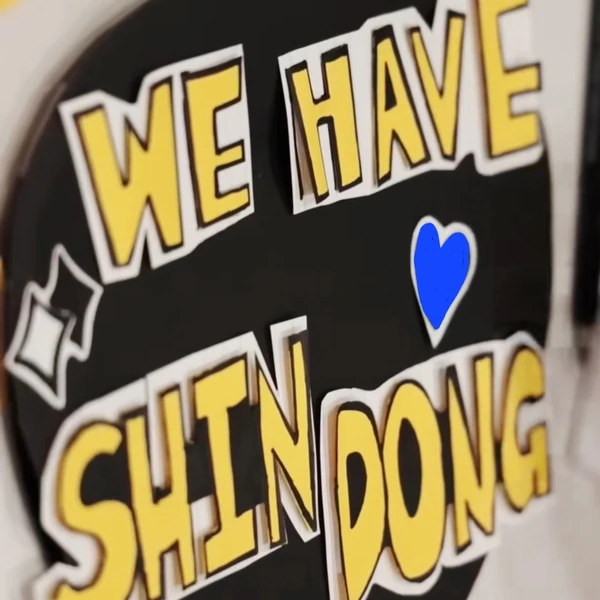 Foto Populer Penuh Cinta untuk Shindong (Super Junior)