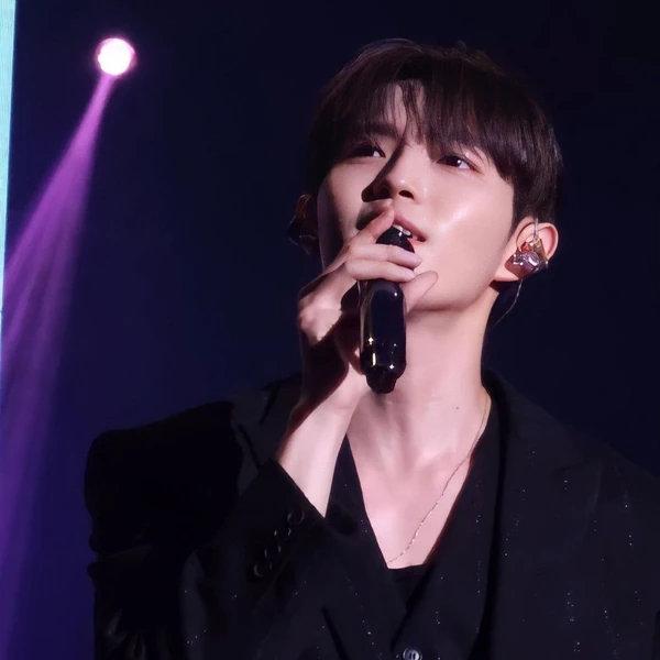 Today's Most Loved Kim Jaehwan