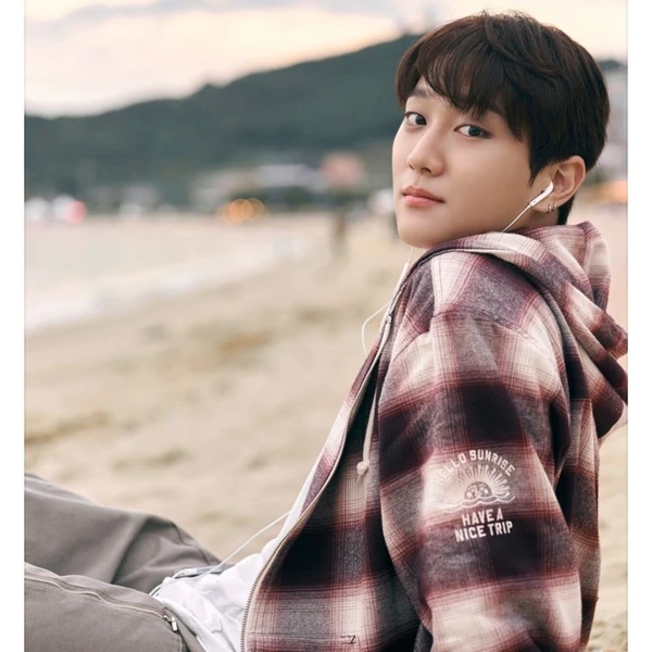 Top Photo Full of Hong Joochan (GoldenChild) Love