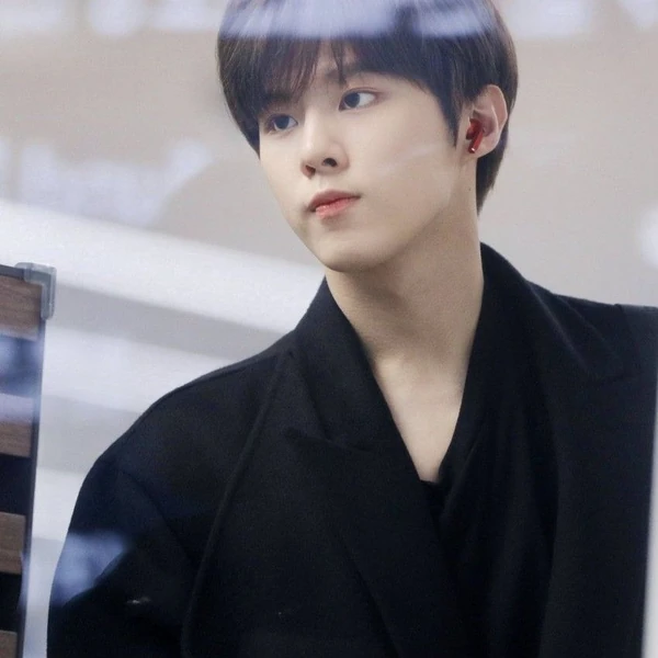 Fans' Pick: Best Moment of Kim Wooseok