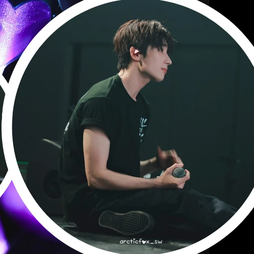 Top Photo Full of Han Seungwoo Love