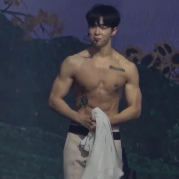 Top Photo Full of SF9 Love