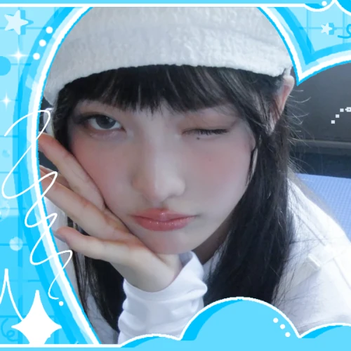 Top Photo Full of Iroha (ILLIT) Love