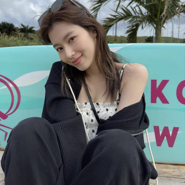 充满粉丝爱意的Sana (TWICE)人气照片