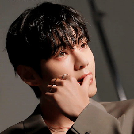 Popular profile image of V (BTS) selected by votes