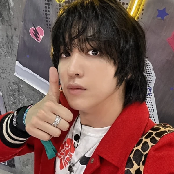 Popular profile picture of PENTAGON loved by fans