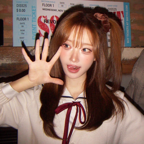 Today's Most Loved QWER