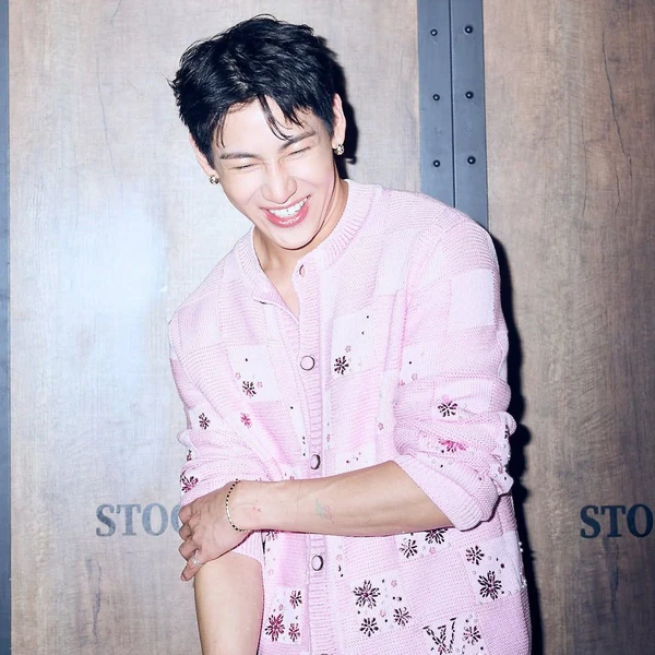 Today's Most Loved Bambam (GOT7)