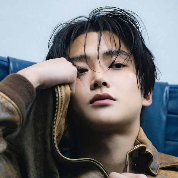 로운 팬심 가득한 인기 사진