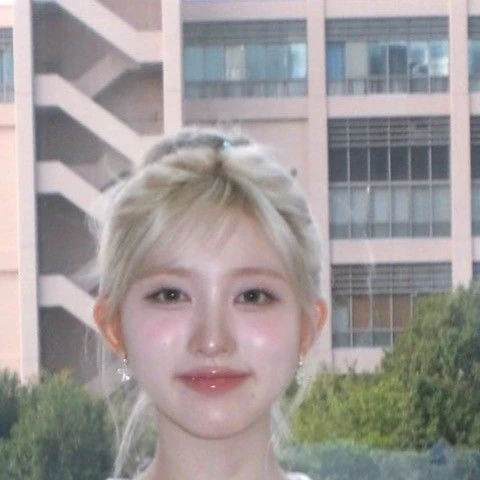 充滿粉絲愛意的Gaeul (IVE)人氣照片