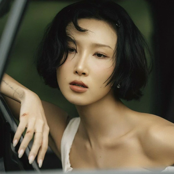 Today's Most Loved Hwasa (MAMAMOO)