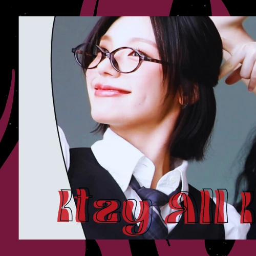 Top Photo Full of ITZY Love