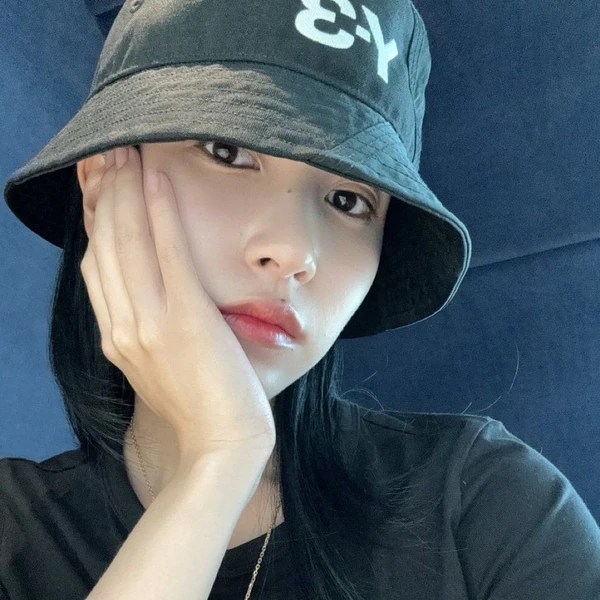 今日最も愛されたミナ (TWICE)の姿