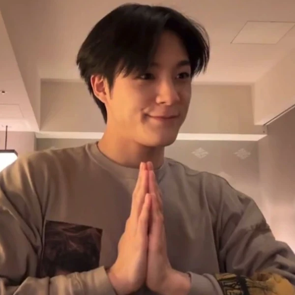 Today's Most Loved Jeno (NCT DREAM)