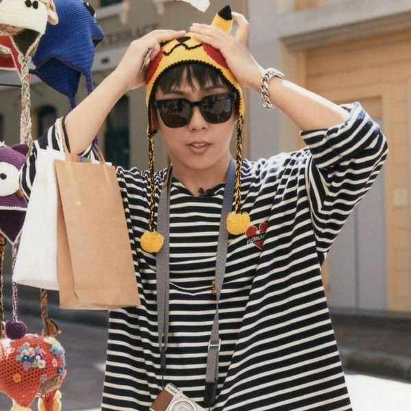 Today's Most Loved Eun Jiwon (SECHSKIES)