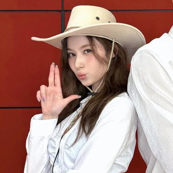 Today's Most Loved Sana (TWICE)