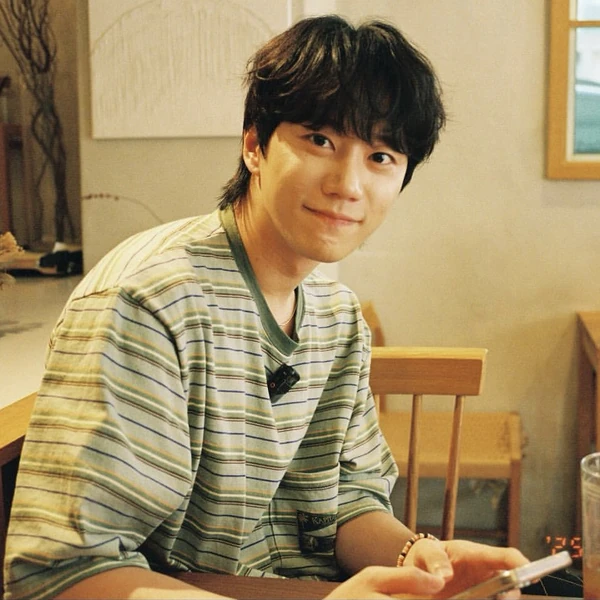 Top Photo Full of Lee Junyoung Love