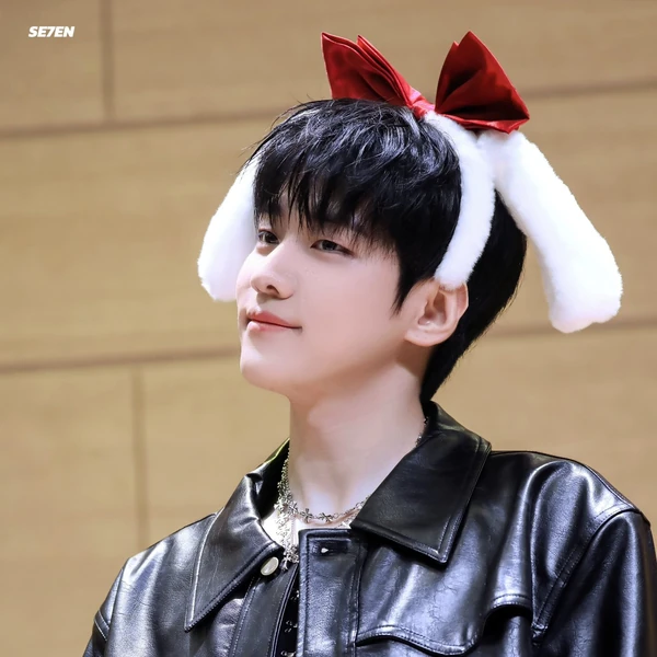 Today's Most Loved Jaechan (DKZ)