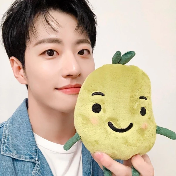 Top Photo Full of Feeldog Love