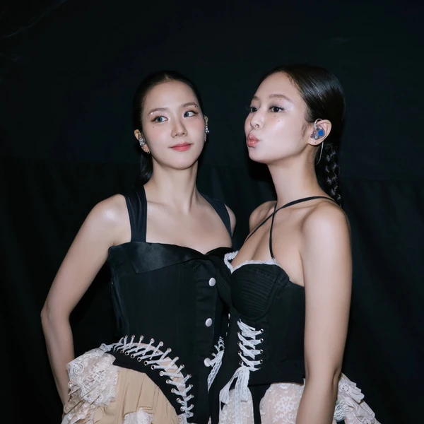 今日最受喜愛的BLACKPINK