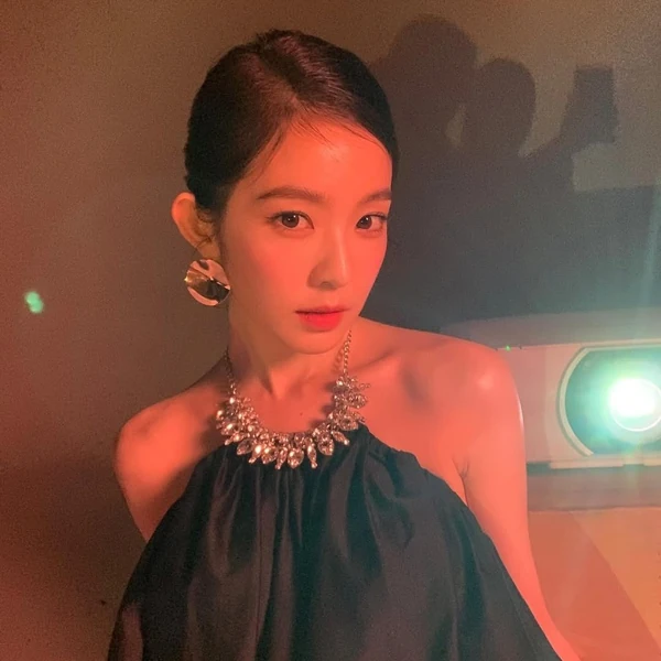 今日最も愛されたアイリーン (Red Velvet)の姿