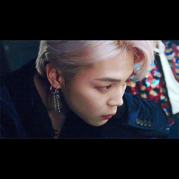 Foto Populer Penuh Cinta untuk Jimin (BTS)