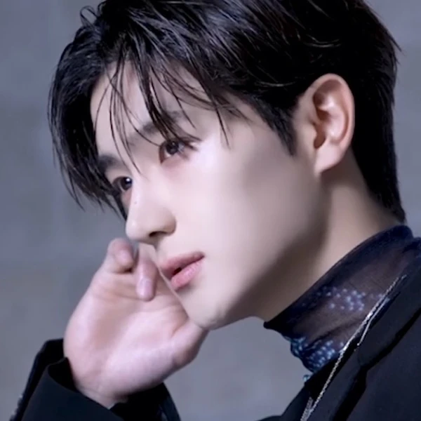 오늘 가장 사랑받은 더보이즈의 모습