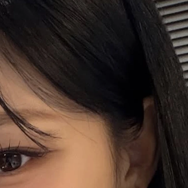 Top Photo Full of HyunJin (Loossemble) Love