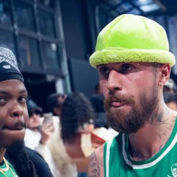 Top Photo Full of Justin Bieber Love